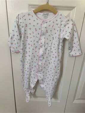 Kissy Kissy white footie sleeper rose print pink details Pima Cotton 6-9 months